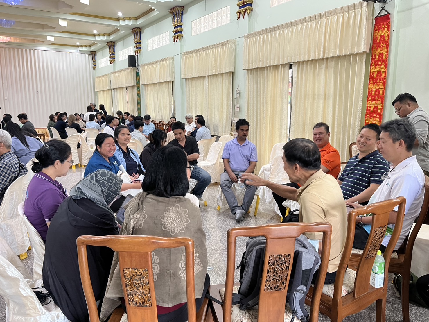 คณะทีมวิจัย คณะการจัดการสิ่งแวดล้อม พร้อมผู้อำนวยการและนักวิจัยศูนย์วิจัยภัยพิบัติทางธรรมชาติภาคใต้ ร่วมประชุมเชิงปฏิบัติการเป้าหมายสำคัญตามยุธศาสตร์ ววน. “งานมั่นคง ไม่ท่วม ไม่แล้ง ใน 10 จังหวัด” ครั้งที่ 2/2568 พร้อมลงพื้นที่ศึกษาดูงานแม่กลอง gallery image 4