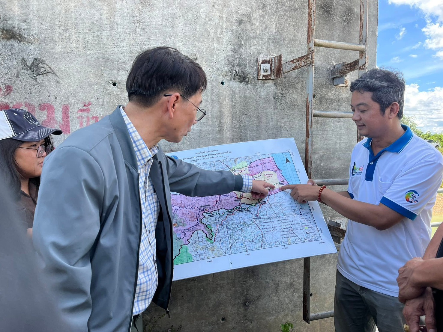 วช. ลงพื้นที่จังหวัดพัทลุงและสงขลา ติดตามความก้าวหน้าแผนงานน้ำมั่นคง ไม่ท่วม ไม่แล้ง เดินหน้าขับเคลื่อนการใช้วิจัยและนวัตกรรม บริหารจัดการน้ำอย่างยั่งยืนในพื้นที่ภาคใต้ gallery image 3