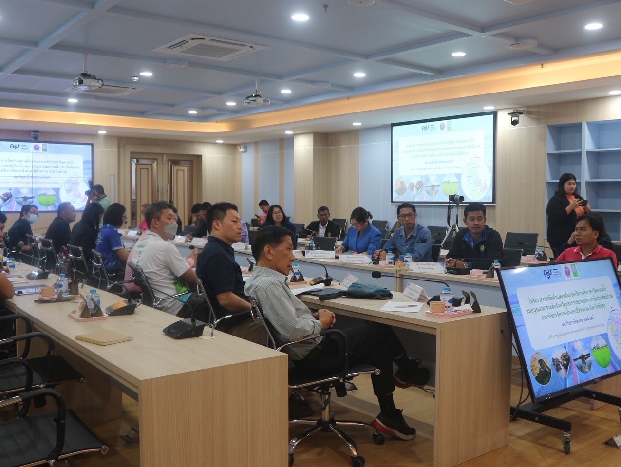 Kick Off โครงการ “การขับเคลื่อนการดำเนินงานภายใต้แผนงานน้ำมั่นคง ไม่ท่วม ไม่แล้ง 10 จังหวัด ภาคใต้” gallery image 2